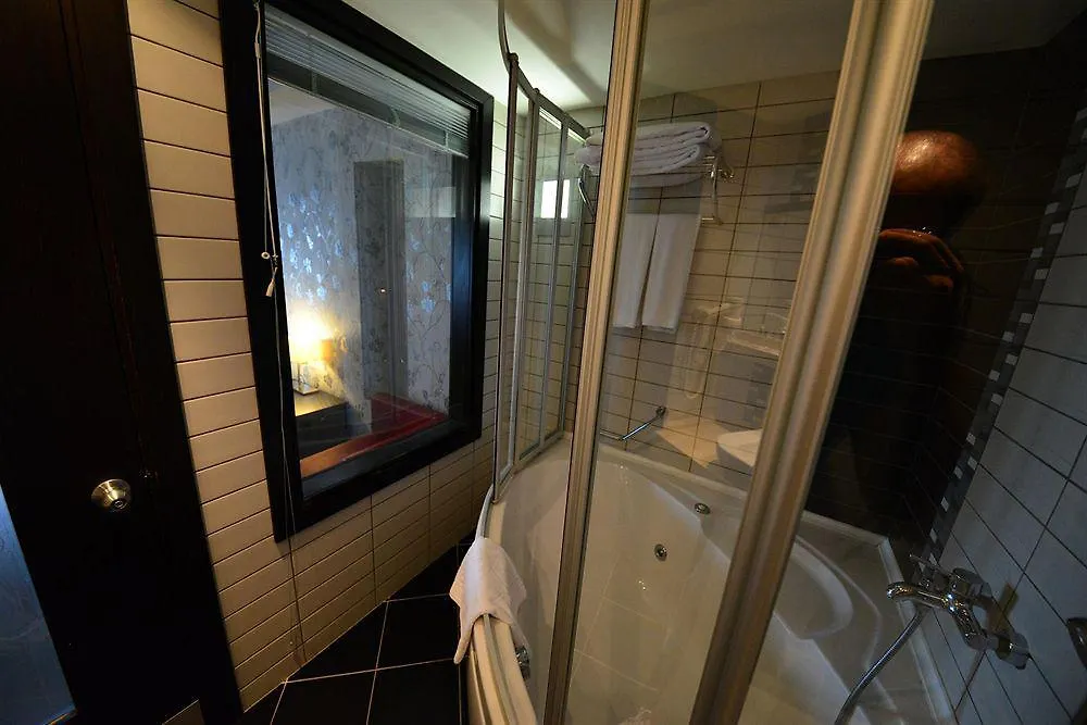 May Park Hotel Izmir 4*,